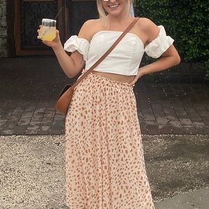 White Puff Sleeve cropped top